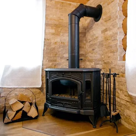 Chalet Holzhaus Sadu