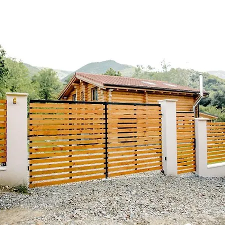 Holzhaus *