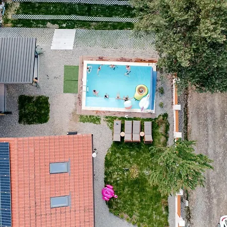 Chalet Holzhaus Sadu