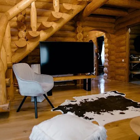 Chalet Holzhaus Sadu